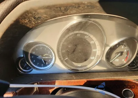 2012 Mercedes-Benz E 350 z USA, uszkodzony, nr VIN WDDHF5KB3CA627356